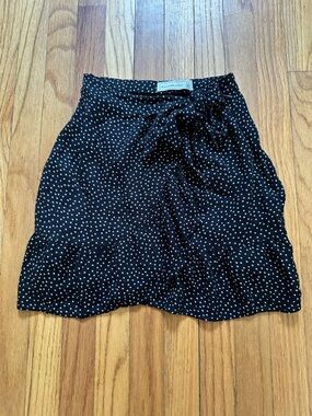 Abercrombie & Fitch Black Polka Dot Skater Skirt